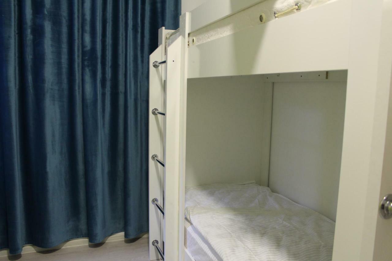 Park Hostel Osh Ngoại thất bức ảnh