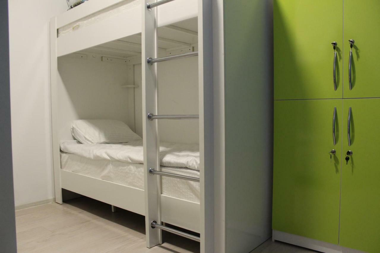 Park Hostel Osh Ngoại thất bức ảnh