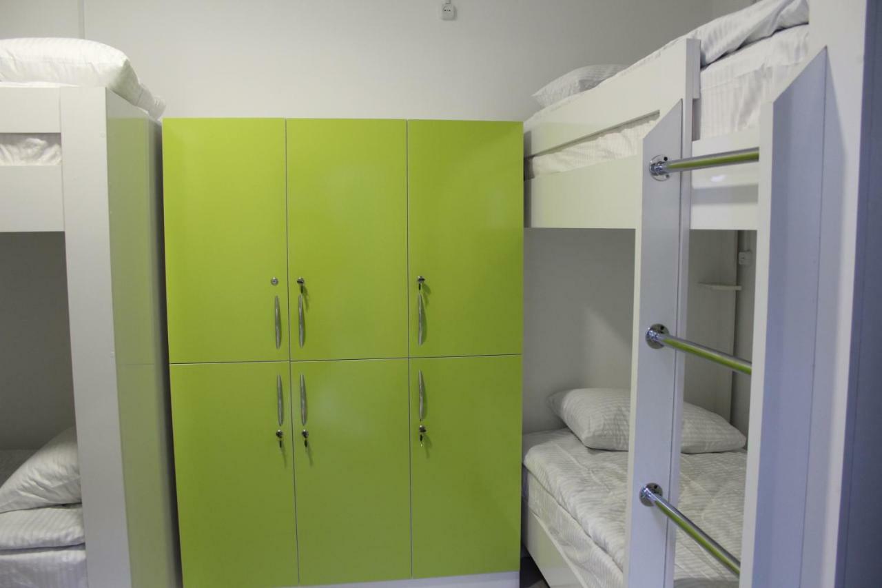 Park Hostel Osh Ngoại thất bức ảnh