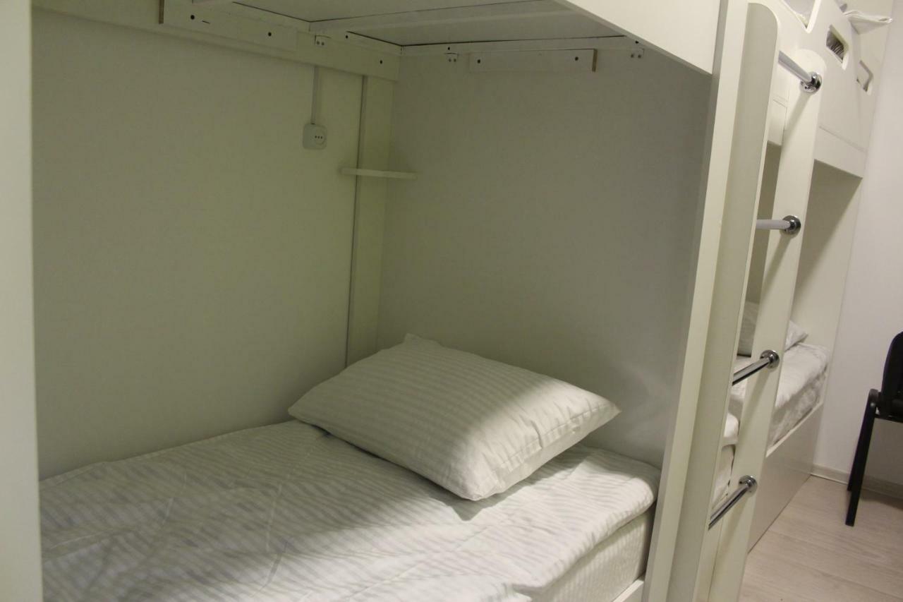 Park Hostel Osh Ngoại thất bức ảnh